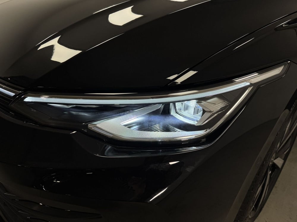 Volkswagen Golf nuova a Varese (8)