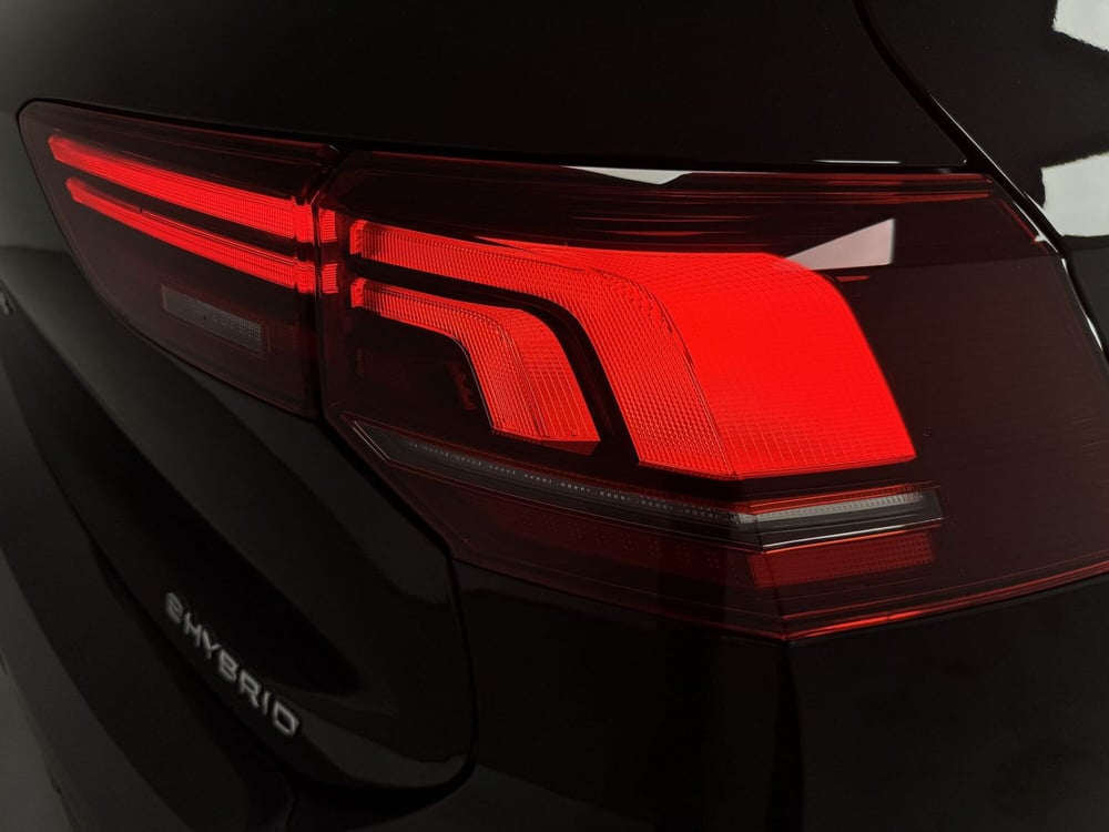 Volkswagen Golf nuova a Varese (9)