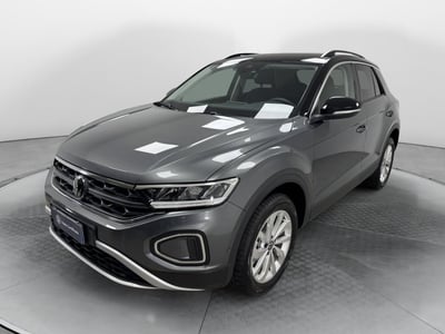 Volkswagen T-Roc 1.5 tsi Edition dsg nuova a Carnago