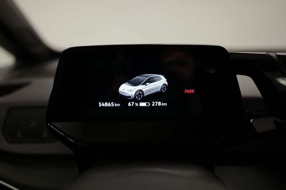 Volkswagen ID.3 usata a Varese (10)
