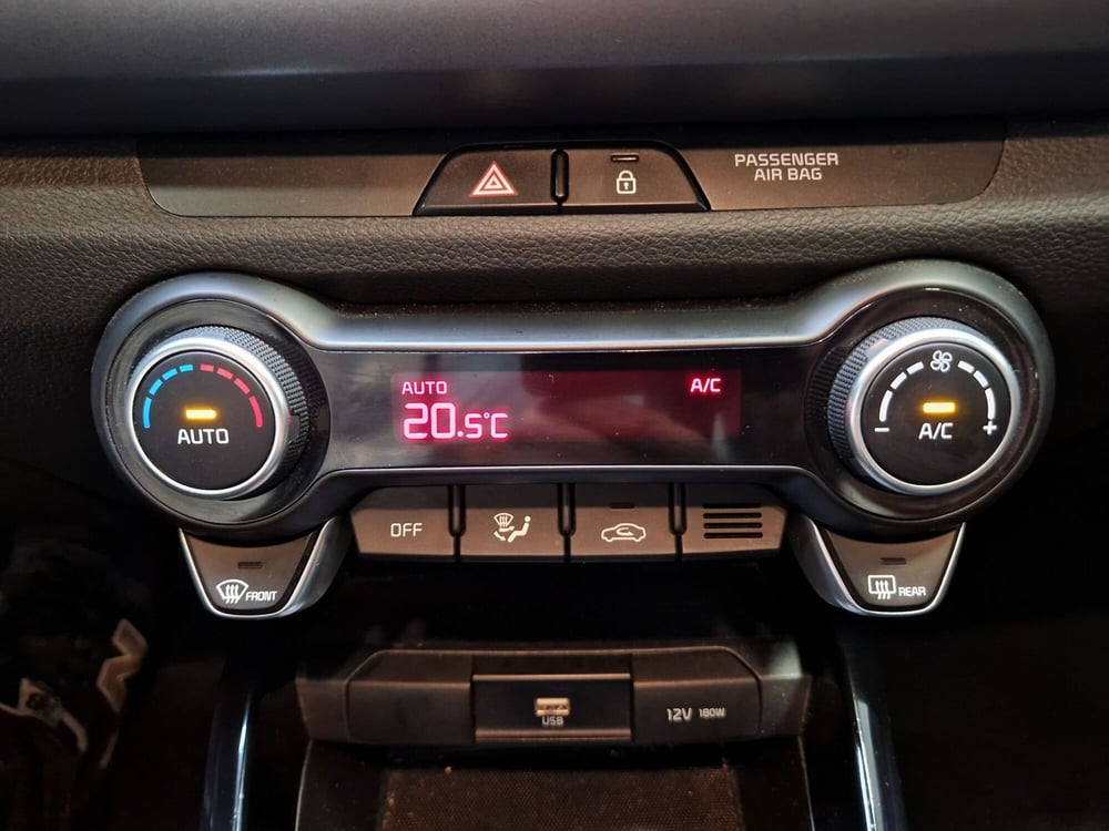 Kia Rio usata a Varese (14)