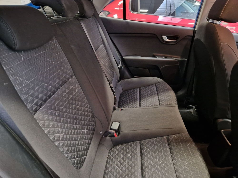Kia Rio usata a Varese (6)