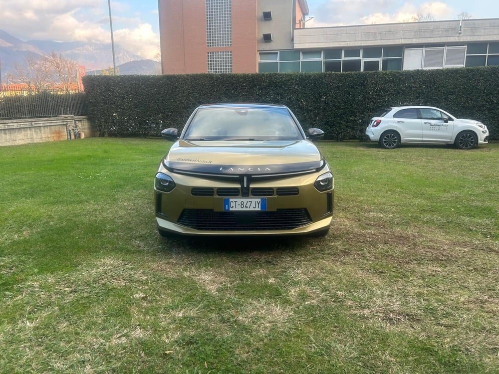 Lancia Ypsilon usata a Salerno (9)