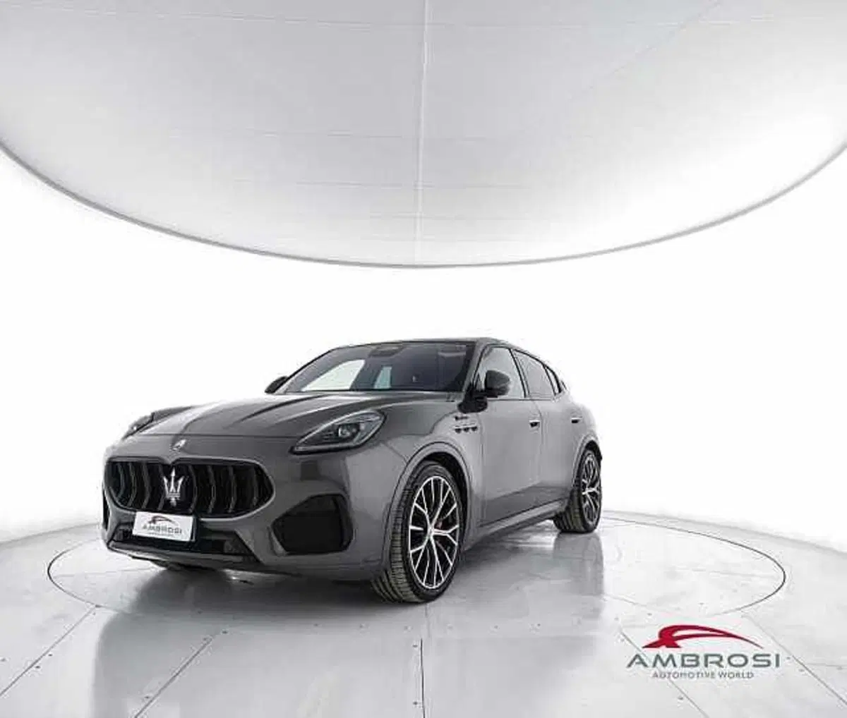 Maserati Grecale usata a Perugia