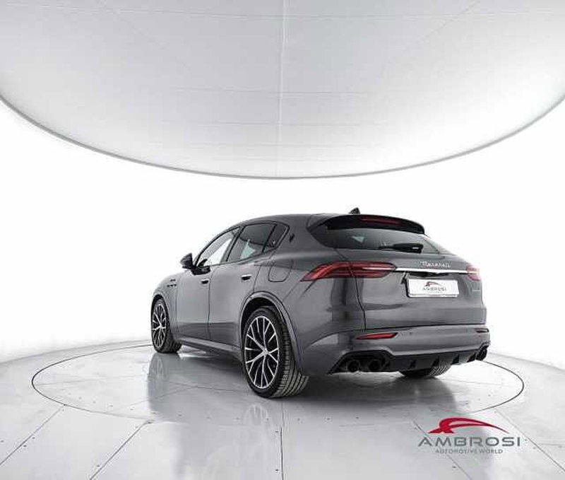 Maserati Grecale usata a Perugia (4)