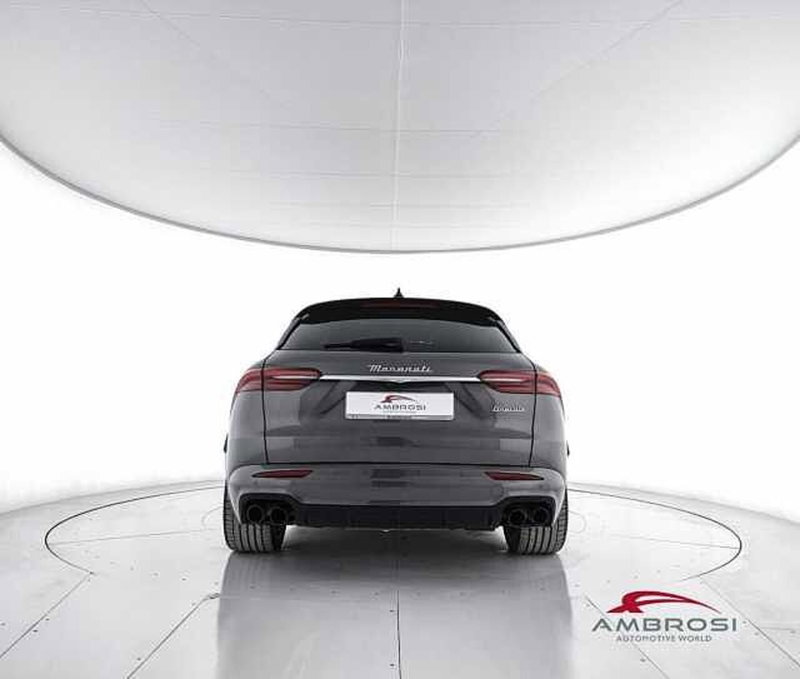 Maserati Grecale usata a Perugia (6)