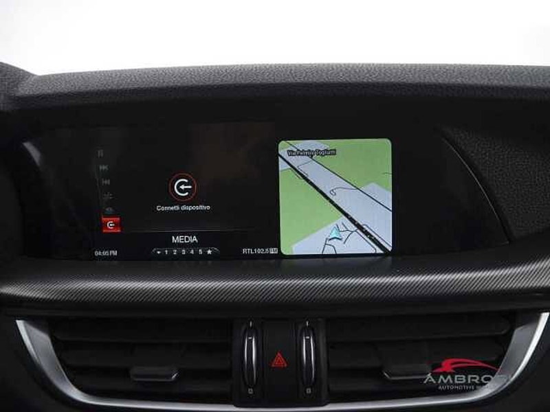 Alfa Romeo Stelvio usata a Perugia (15)