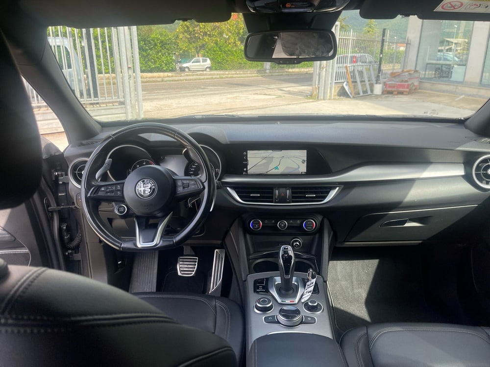 Alfa Romeo Stelvio usata a Frosinone (11)