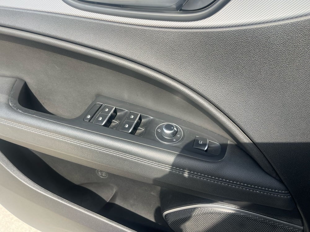 Alfa Romeo Stelvio usata a Frosinone (15)