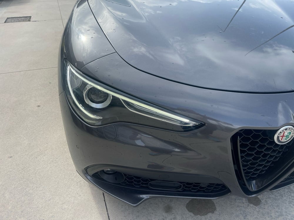 Alfa Romeo Stelvio usata a Frosinone (18)