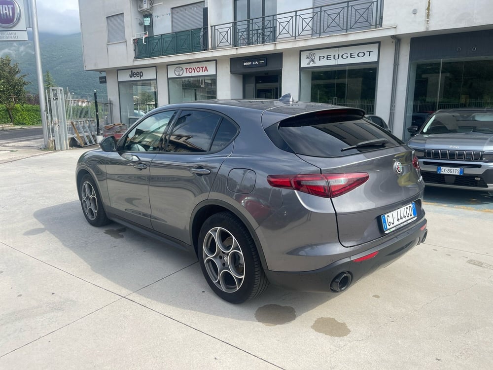 Alfa Romeo Stelvio usata a Frosinone (3)