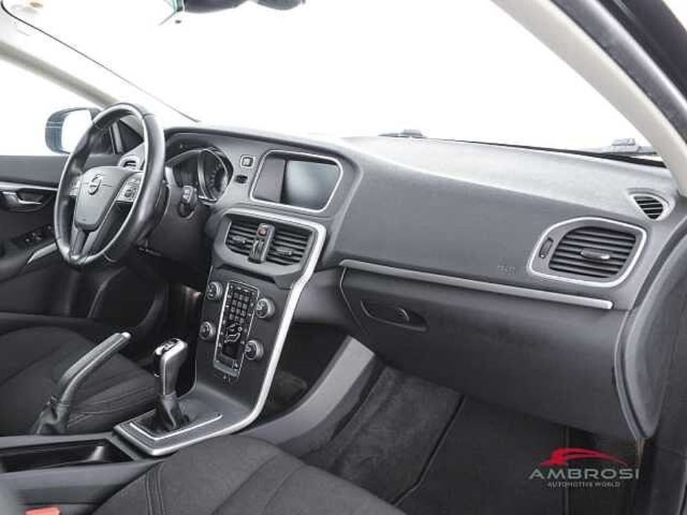 Volvo V40 usata a Perugia (12)