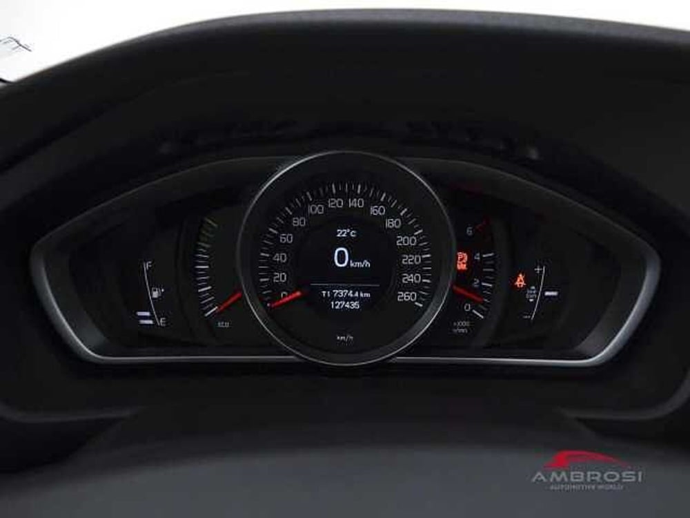 Volvo V40 usata a Perugia (13)