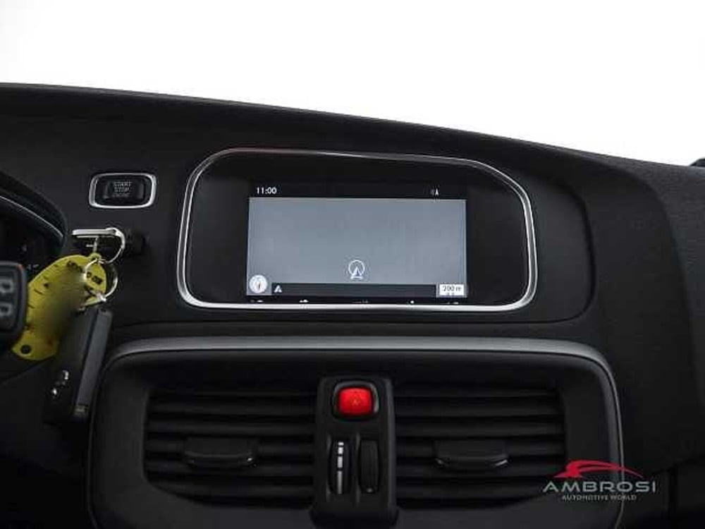 Volvo V40 usata a Perugia (17)