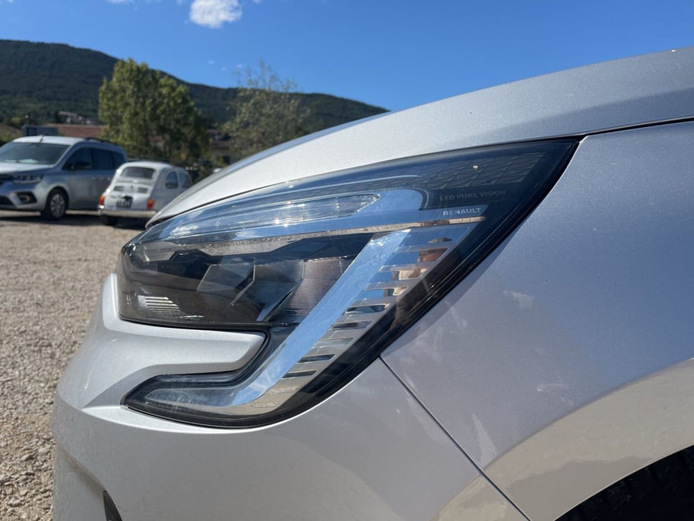 Renault Clio usata a L'Aquila (10)