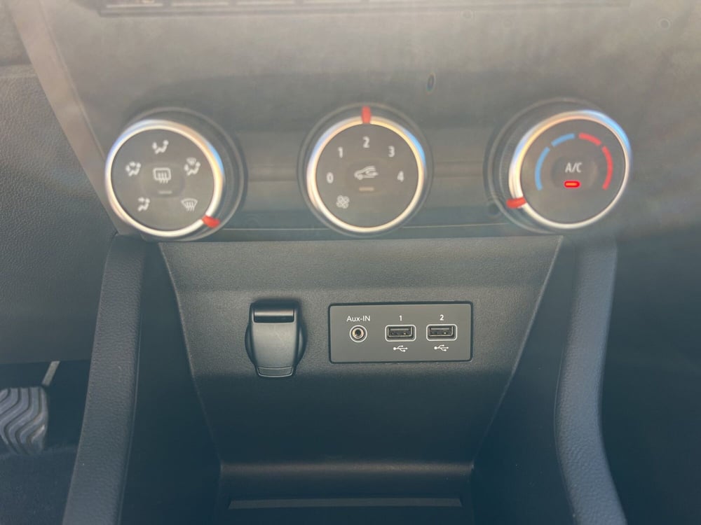 Renault Clio usata a L'Aquila (20)