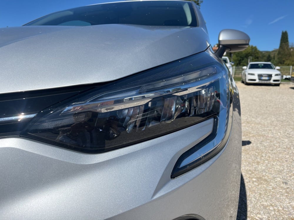 Renault Clio usata a L'Aquila (9)