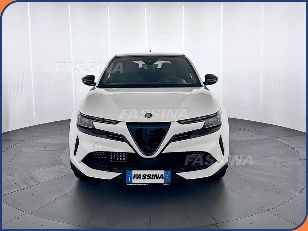 Alfa Romeo Junior nuova a Milano (2)