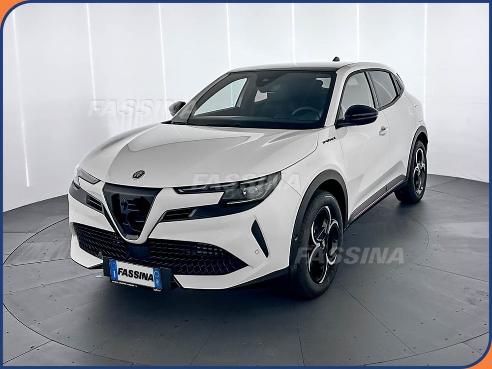 Alfa Romeo Junior nuova a Milano (3)