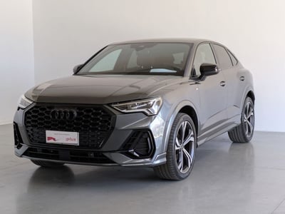Audi Q3 Sportback 35 2.0 tdi Identity Black s-tronic del 2024 usata a Favara