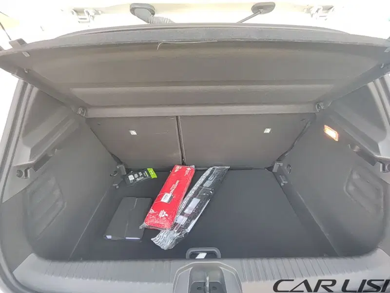 Mitsubishi Colt nuova a Foggia (10)