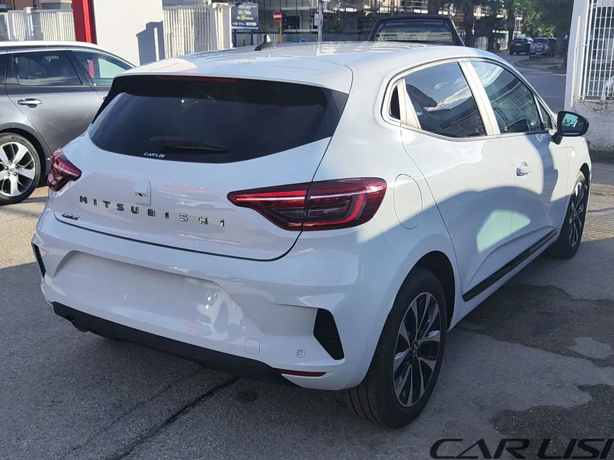 Mitsubishi Colt nuova a Foggia (6)