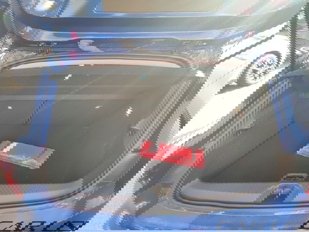 Mitsubishi Colt nuova a Foggia (6)