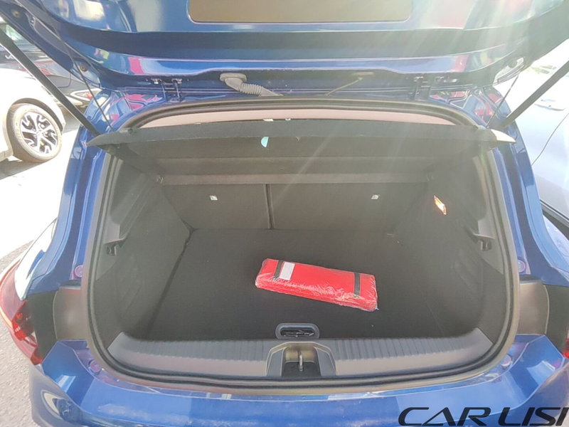 Mitsubishi Colt nuova a Foggia (6)