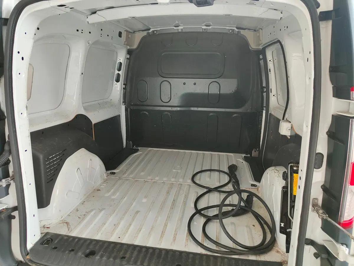 Renault Kangoo usata a Torino (10)