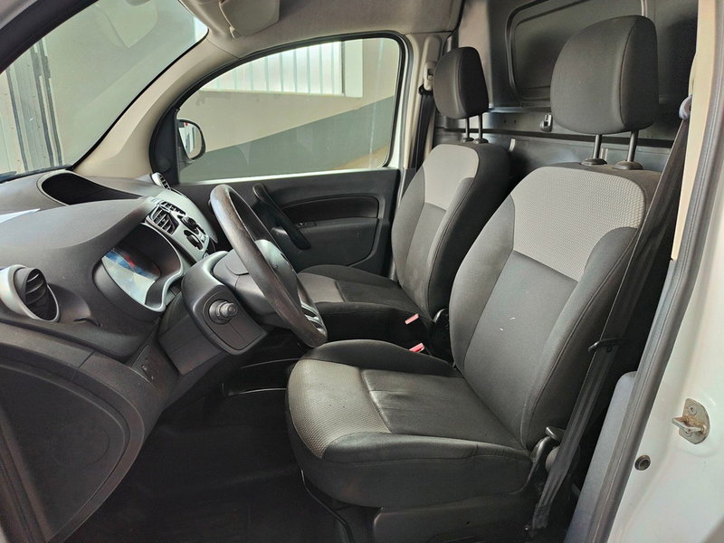 Renault Kangoo usata a Torino (14)