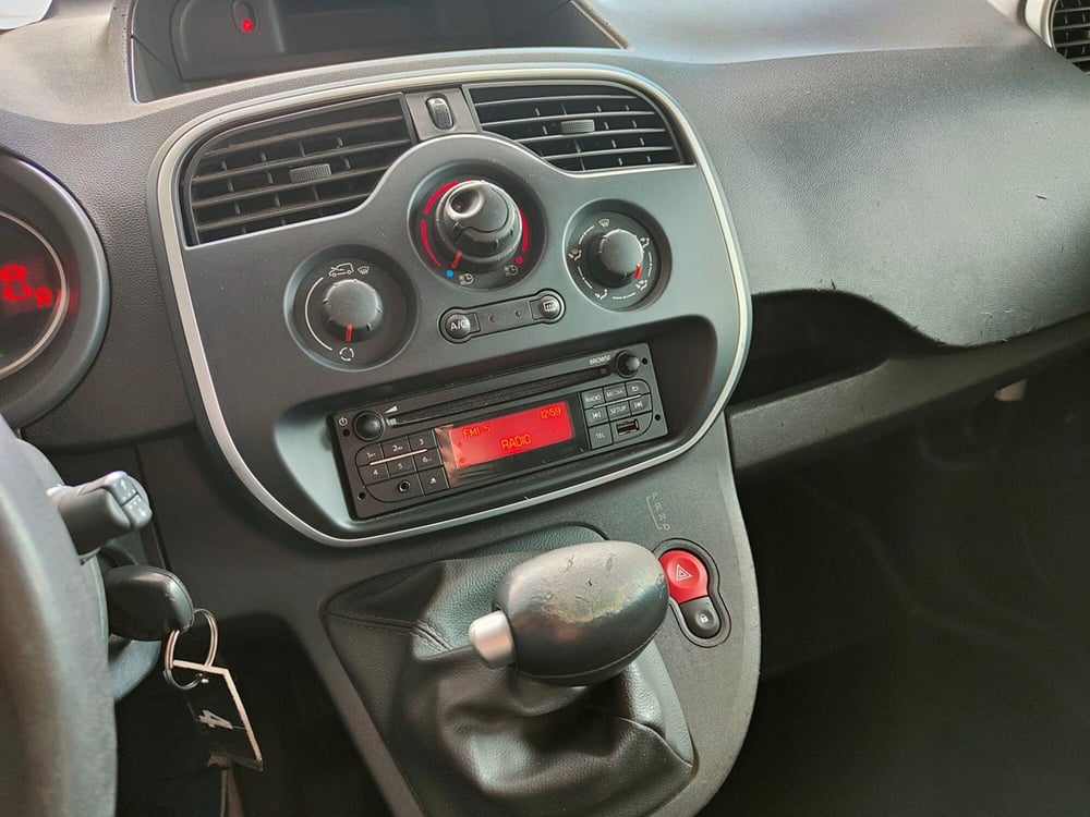 Renault Kangoo usata a Torino (18)
