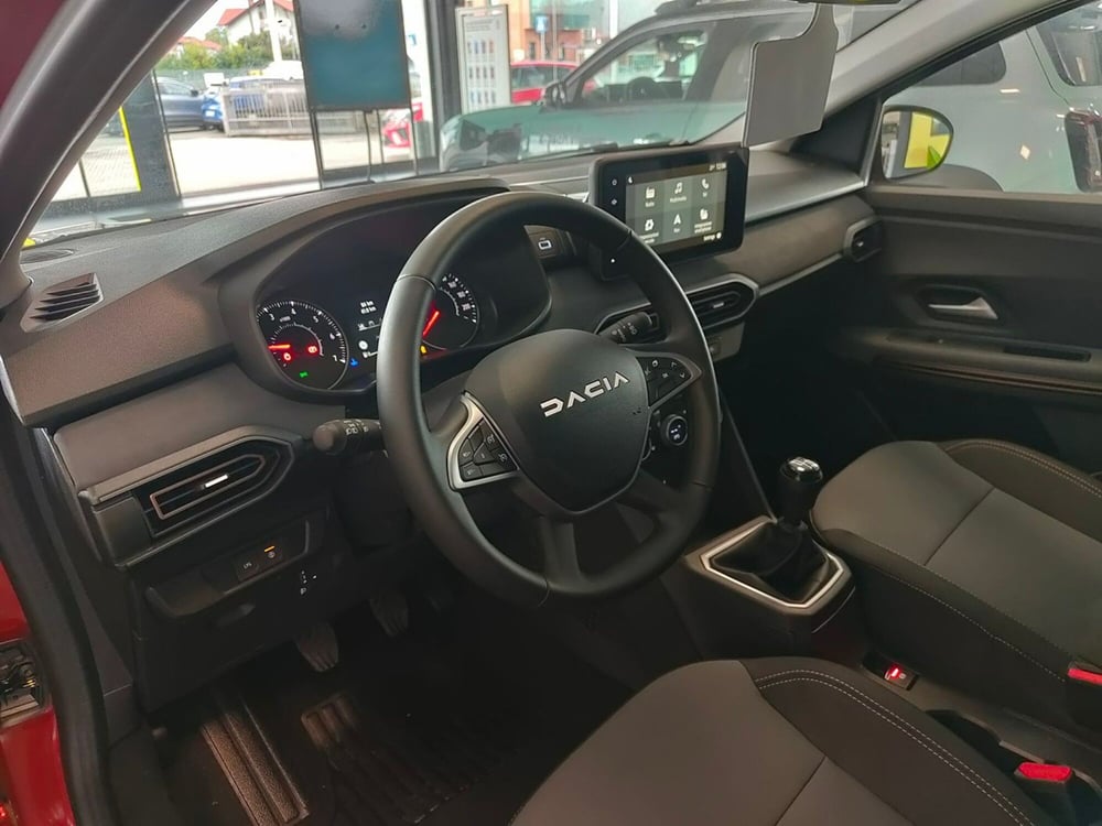 Dacia Jogger nuova a Torino (15)