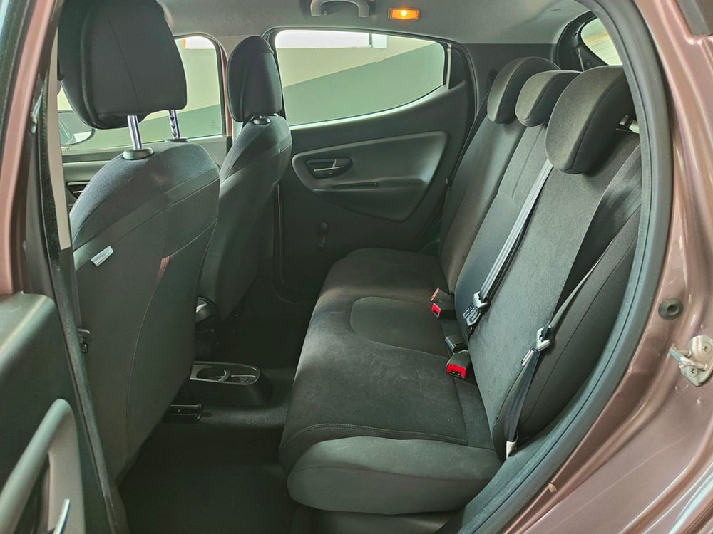 Lancia Ypsilon usata a Torino (17)