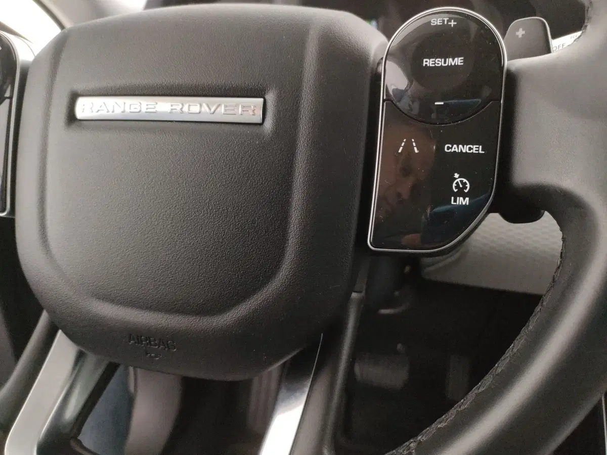 Land Rover Range Rover Evoque usata a Milano (16)