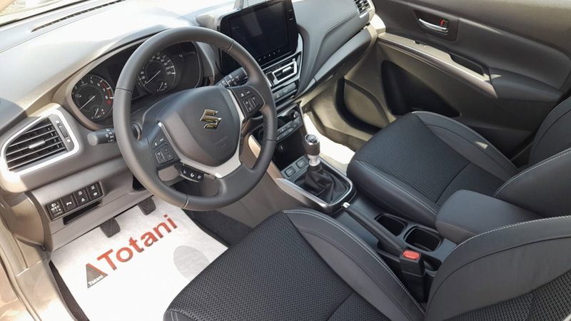 Suzuki S-Cross nuova a L'Aquila (12)