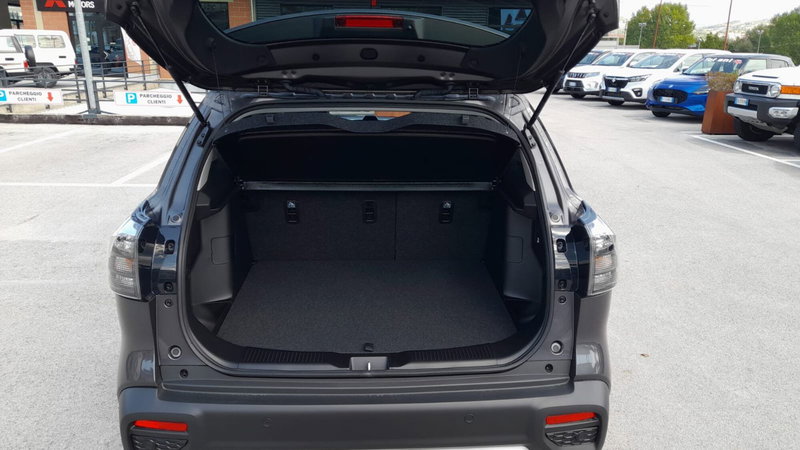Suzuki S-Cross nuova a L'Aquila (17)