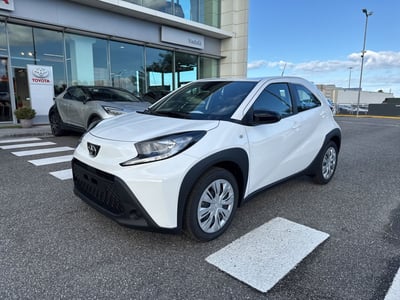 Toyota Aygo X 1.0 VVT-i 72 CV 5p. Undercover S-CVT nuova a Reggio Calabria