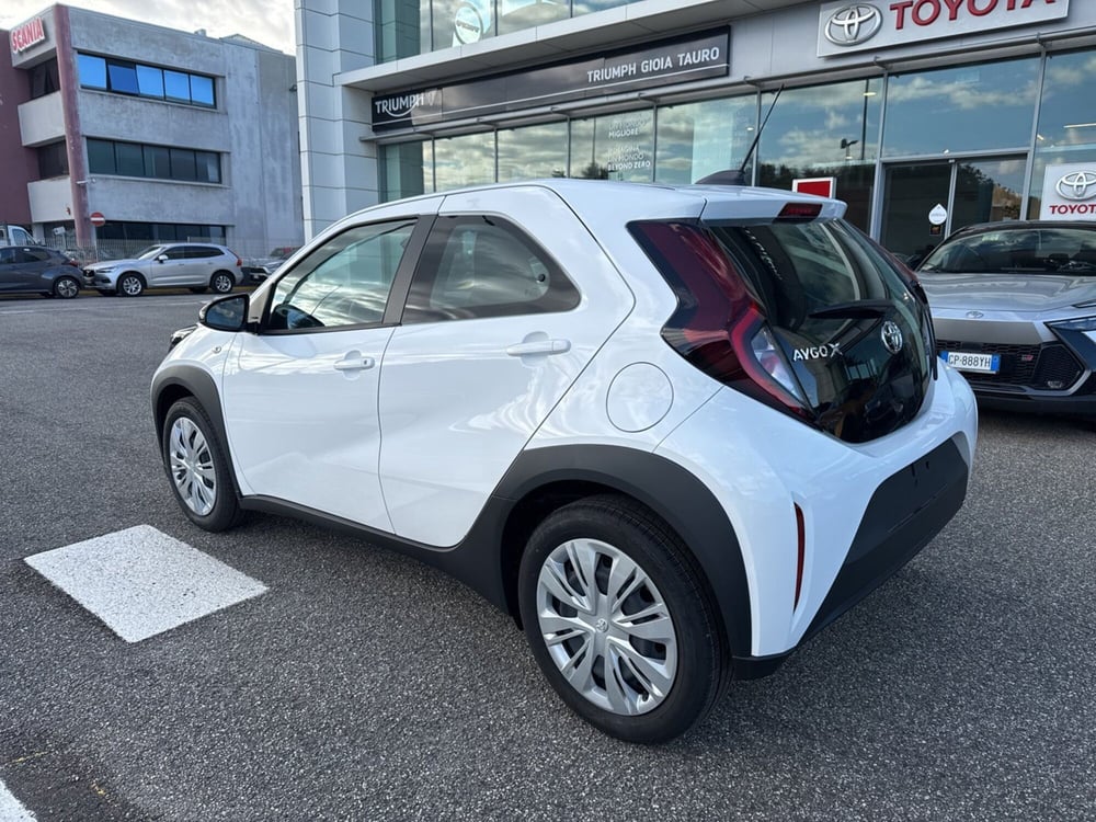 Toyota Aygo X nuova a Reggio Calabria (3)