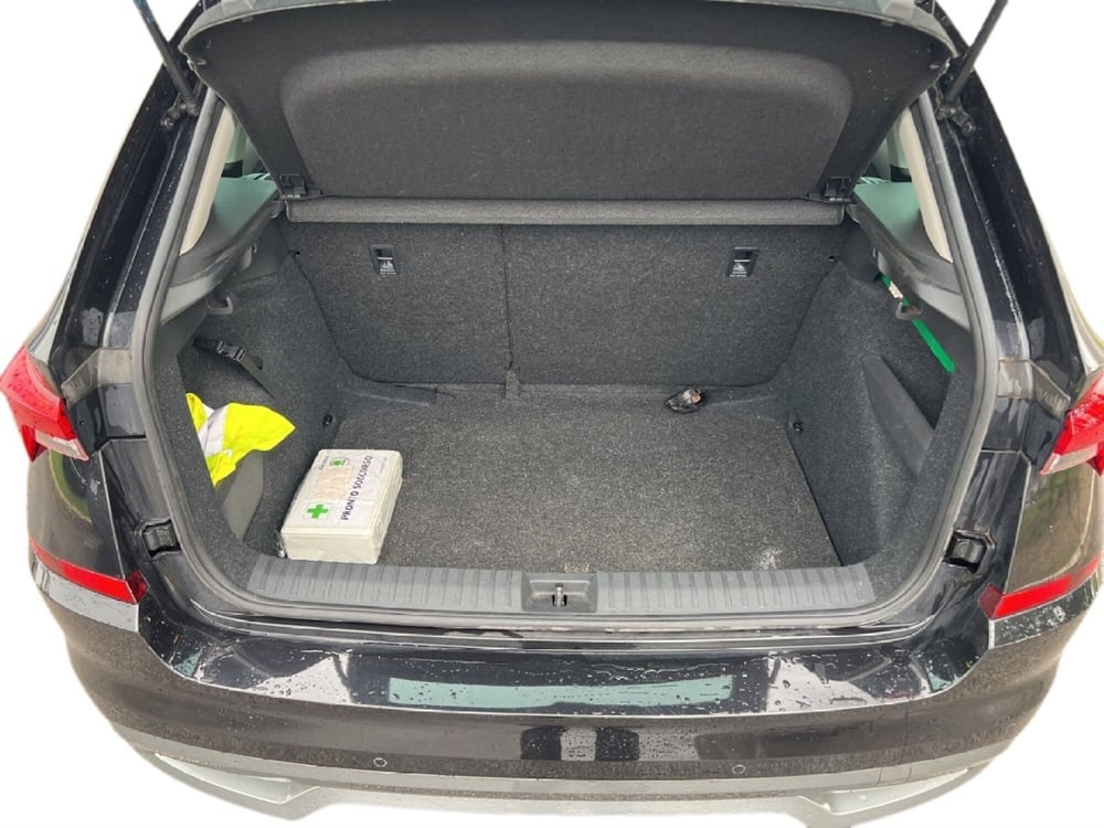 Skoda Kamiq usata a Grosseto (9)