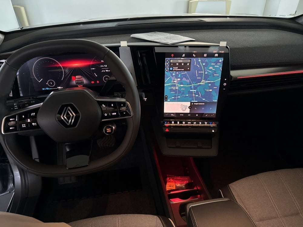Renault Megane E-Tech Electric nuova a Vicenza (13)