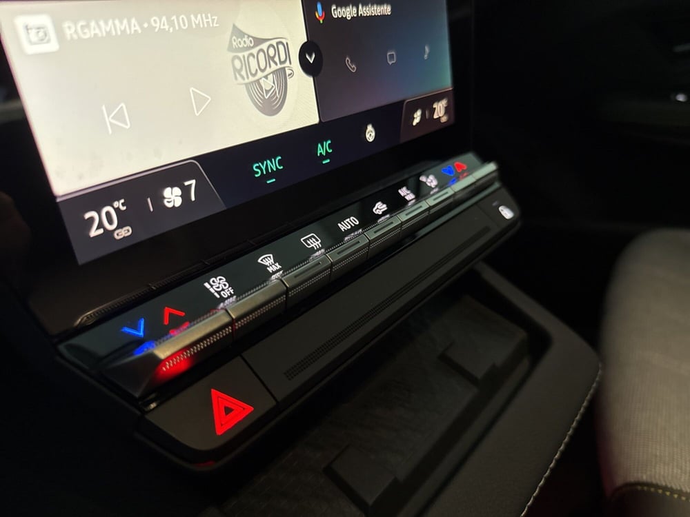 Renault Megane E-Tech Electric nuova a Vicenza (19)