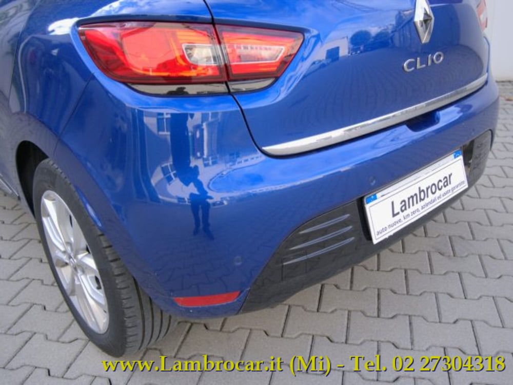 Renault Clio usata a Milano (14)