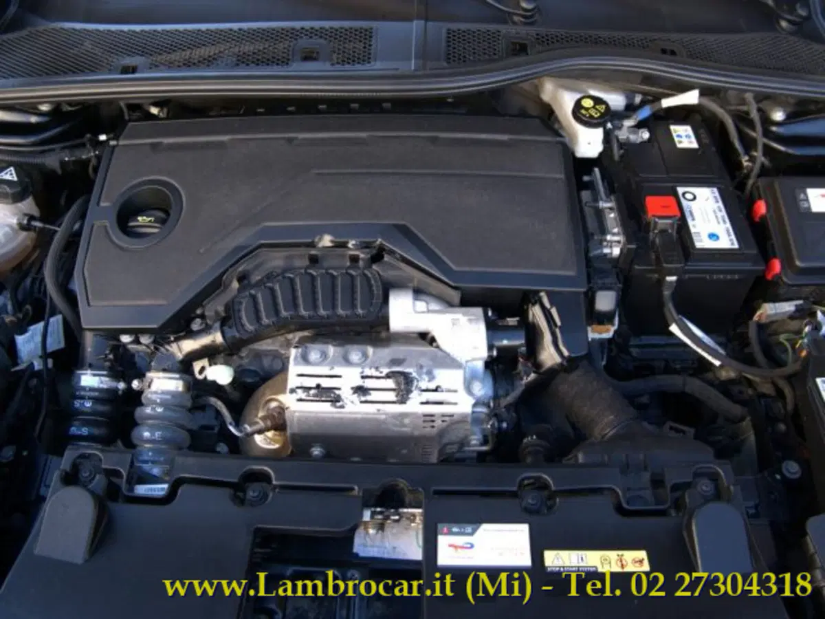 Opel Mokka usata a Milano (16)