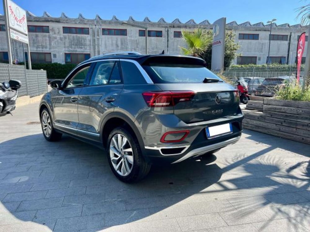 Volkswagen T-Roc usata a Savona (4)