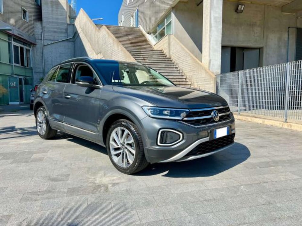 Volkswagen T-Roc usata a Savona (7)