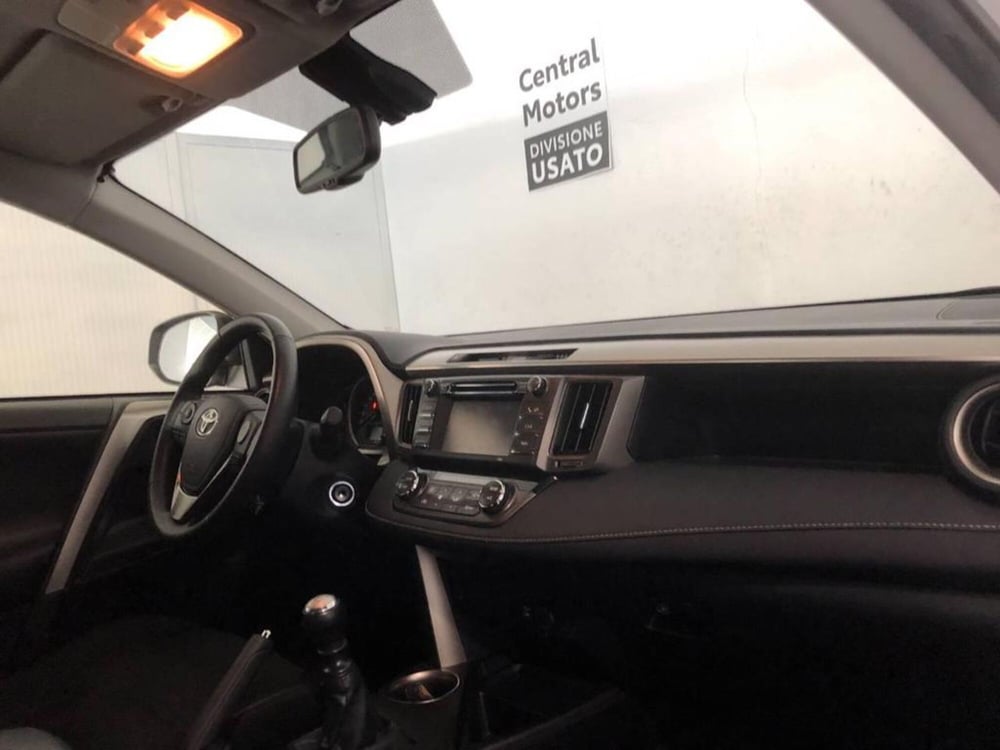 Toyota Rav4 usata a Torino (9)