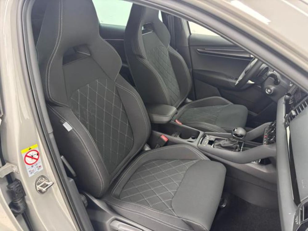 Skoda Karoq nuova a Como (3)