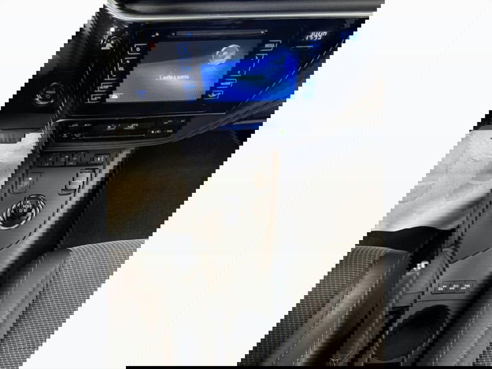 Toyota Auris Station Wagon usata a Monza e Brianza (13)