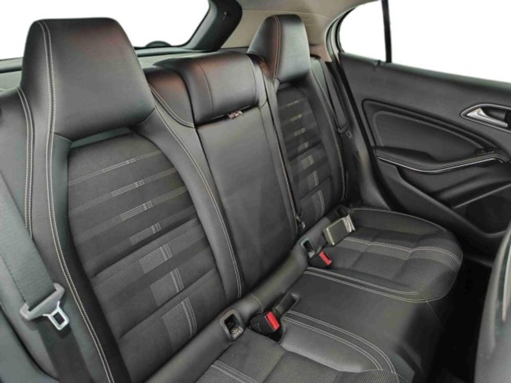 Mercedes-Benz GLA SUV usata a Catania (11)
