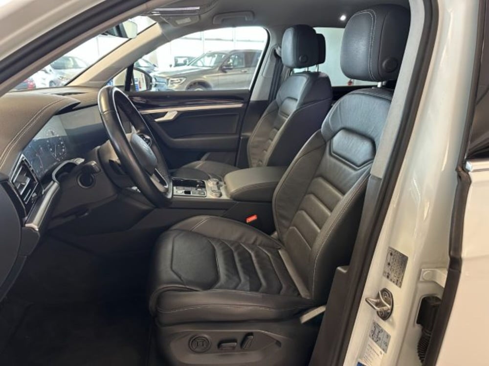 Volkswagen Touareg usata a Cuneo (11)
